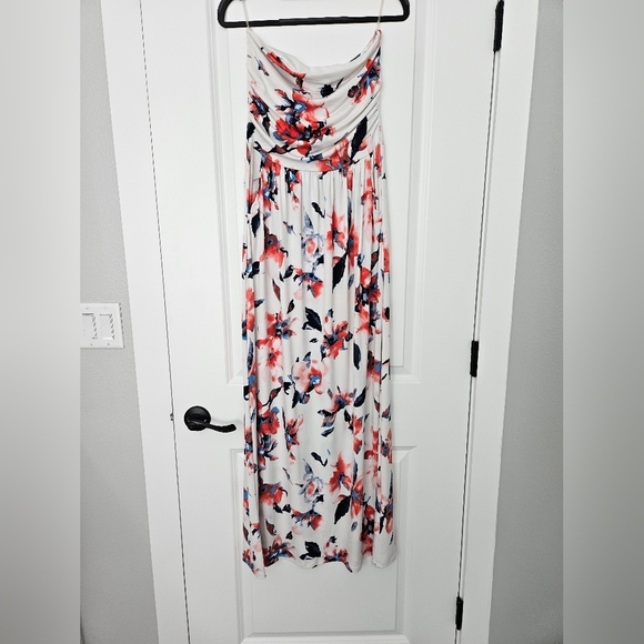 Strapless maxi - Picture 1 of 3